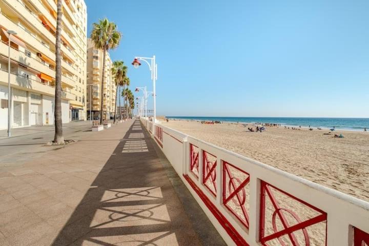 Apartamento Playa Victoria Cádiz Kültér fotó